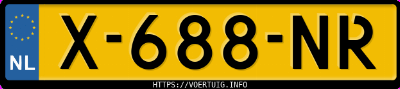 Kenteken afbeelding van X688NR, oranje Ford Mustang Mach-E Extended Range Rwd