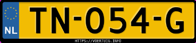 Kenteken afbeelding van TN054G, zwarte Mazda 2 2 Skyactiv-G 90