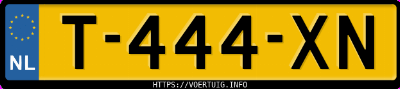 Kenteken afbeelding van T444XN, blauwe Mercedes-Benz C 300 E
