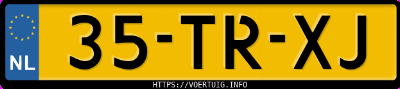 Kenteken afbeelding van 35TRXJ, zwarte Mitsubishi Outlander