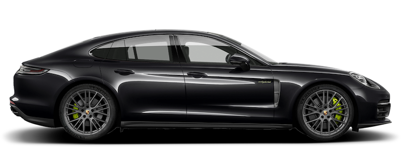 Afbeelding van L066PH, zwarte Porsche Panamera Turbo S Executive hatchback