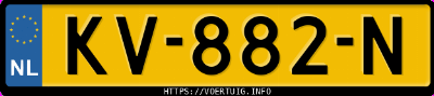 Kenteken afbeelding van KV882N, witte Toyota Aygo 1.0